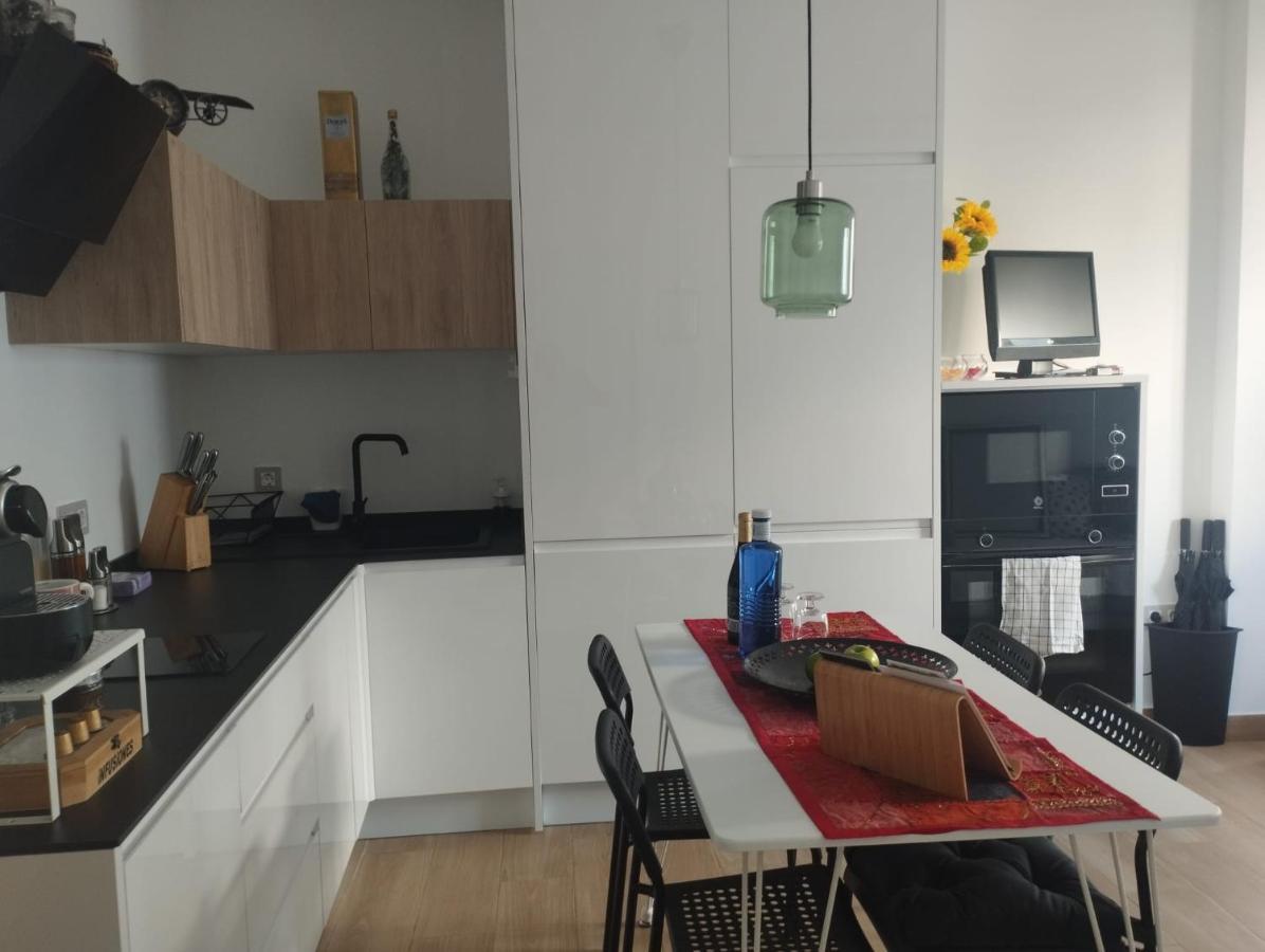 Atico Aire De Triana Apartment Seville Exterior photo