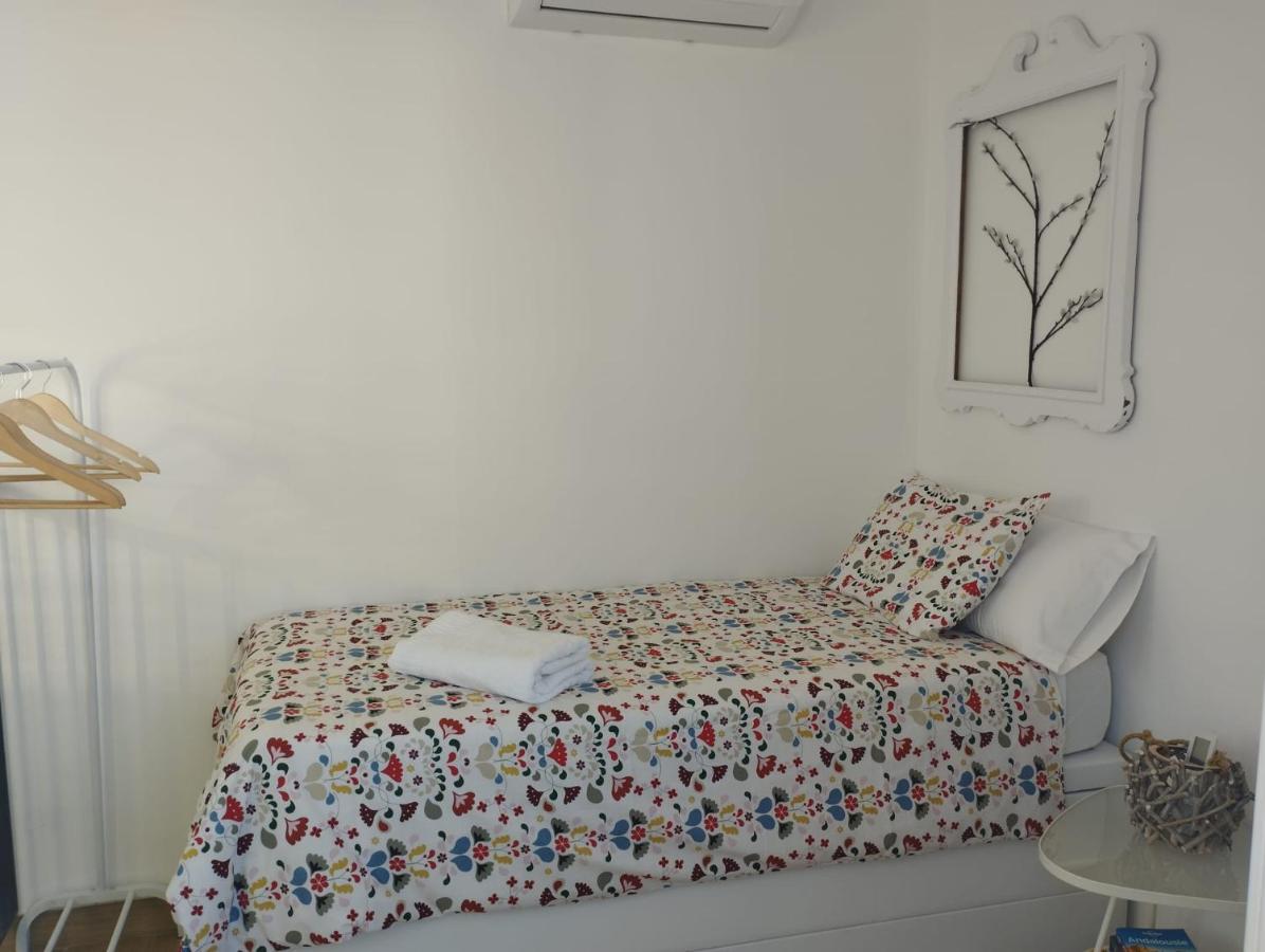 Atico Aire De Triana Apartment Seville Exterior photo