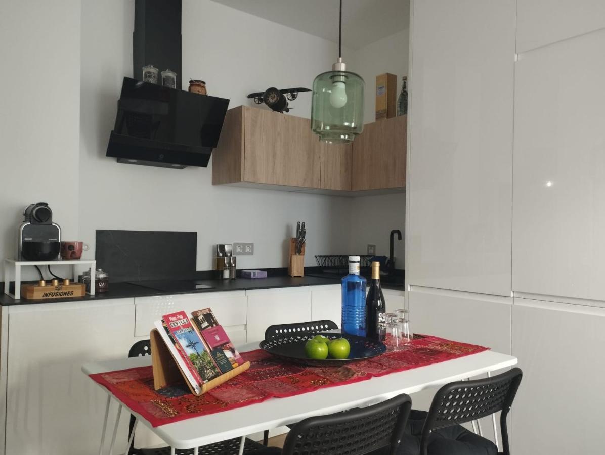 Atico Aire De Triana Apartment Seville Exterior photo